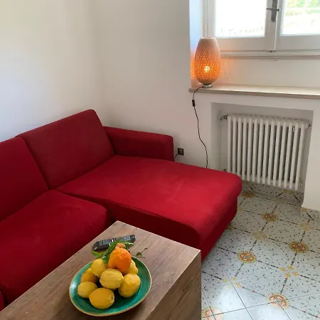 Supercentral In Anacapri, Capri Villa *