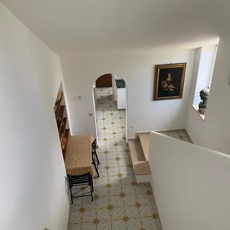 Villa Supercentral In Anacapri, Capri *